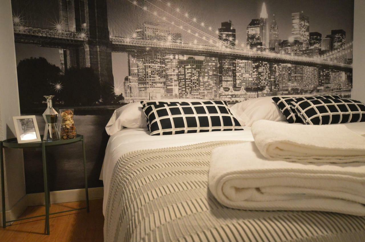 Apartamento Fleta Appartement Zaragoza Buitenkant foto