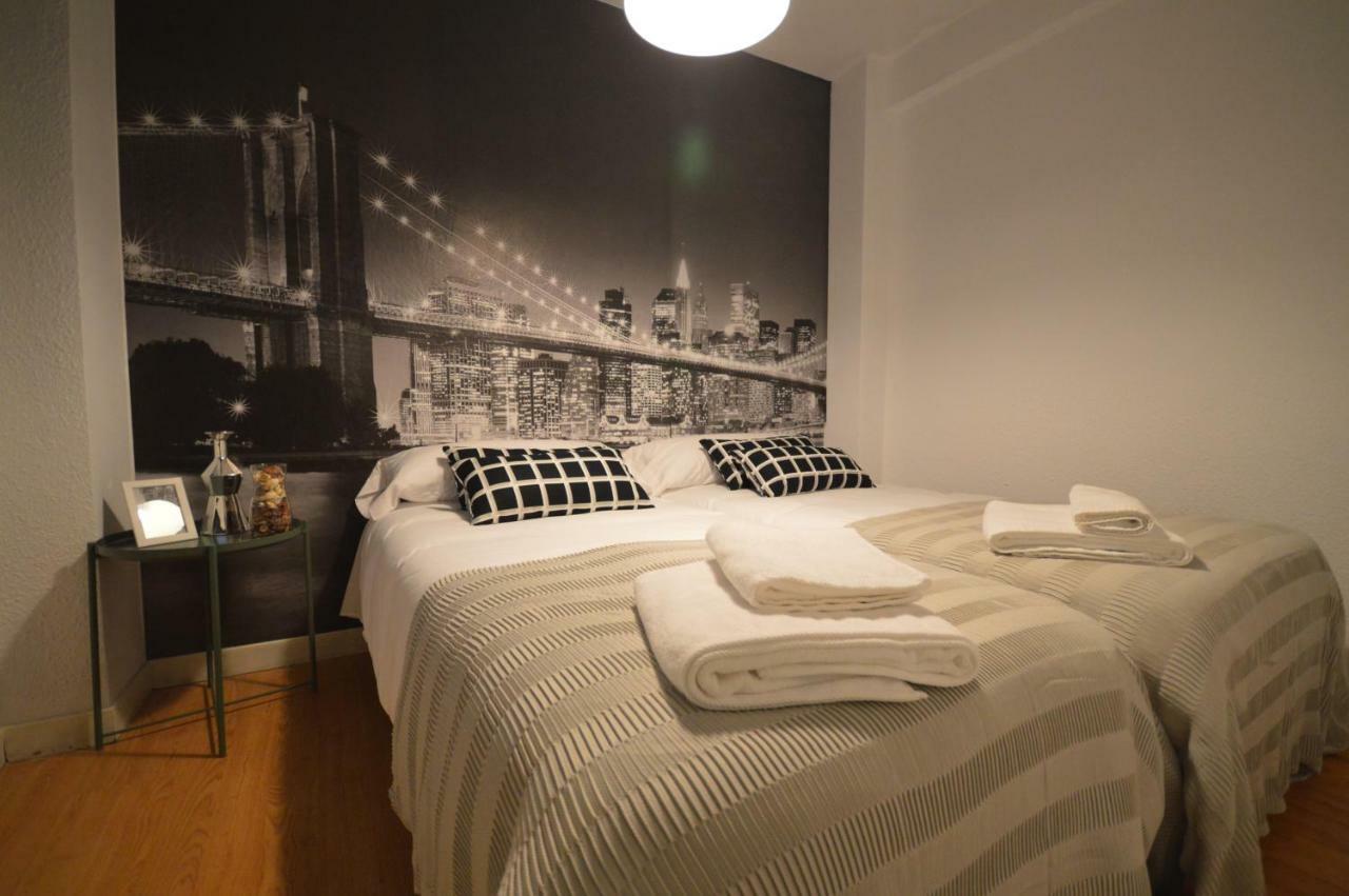 Apartamento Fleta Appartement Zaragoza Buitenkant foto