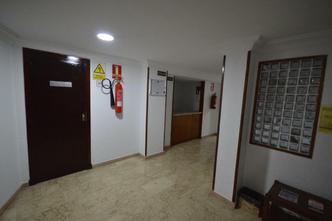 Apartamento Fleta Appartement Zaragoza Buitenkant foto