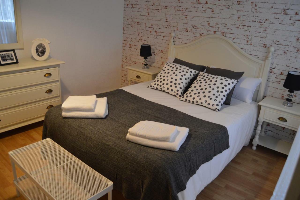 Apartamento Fleta Appartement Zaragoza Buitenkant foto